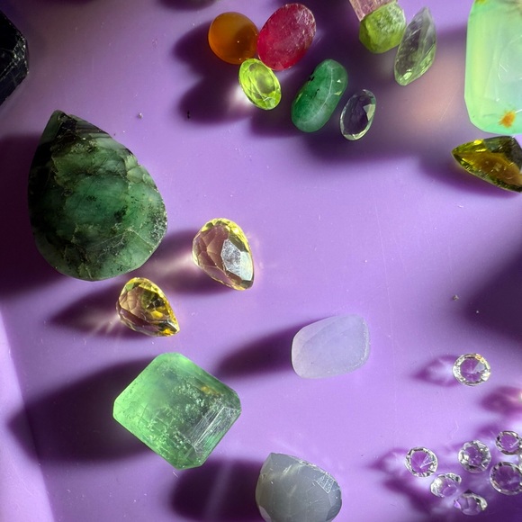 Assorted Gemstones Collection - Picture 8 of 15